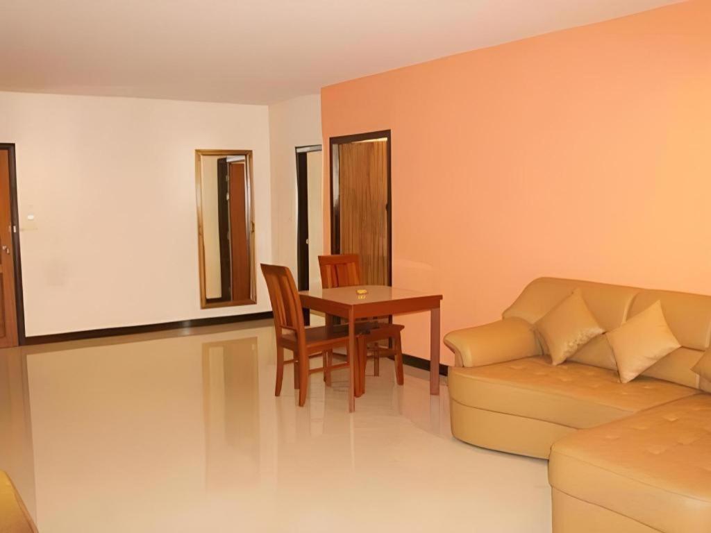 Siam Platinum Pattaya Hotel Ngoại thất bức ảnh