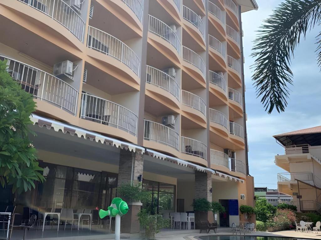 Siam Platinum Pattaya Hotel Ngoại thất bức ảnh