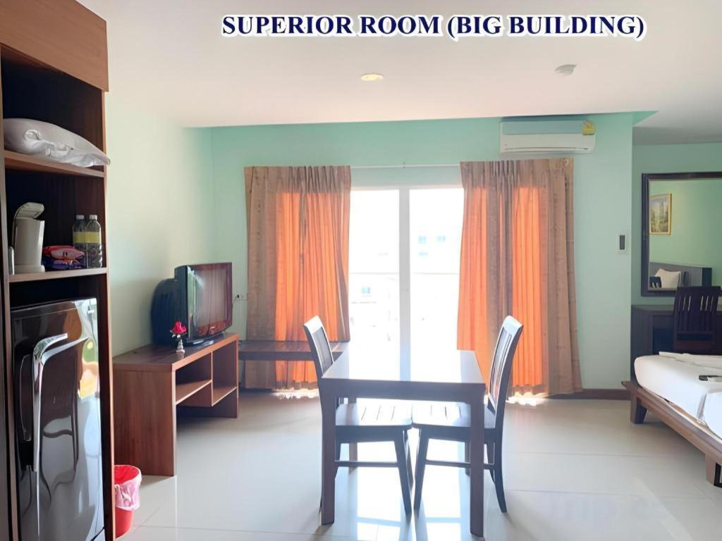 Siam Platinum Pattaya Hotel Ngoại thất bức ảnh