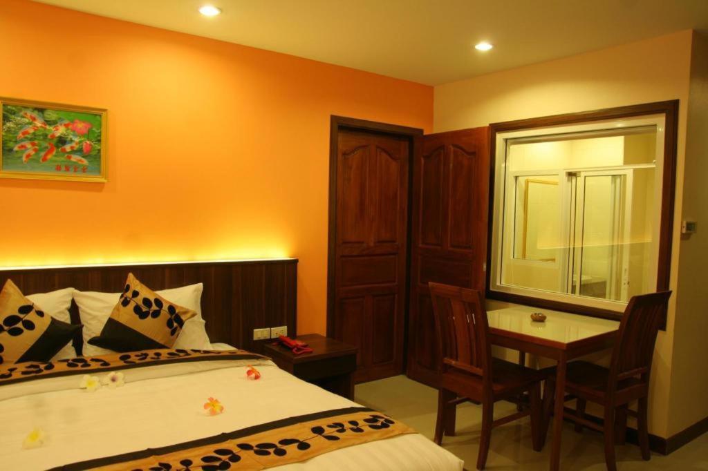 Siam Platinum Pattaya Hotel Ngoại thất bức ảnh