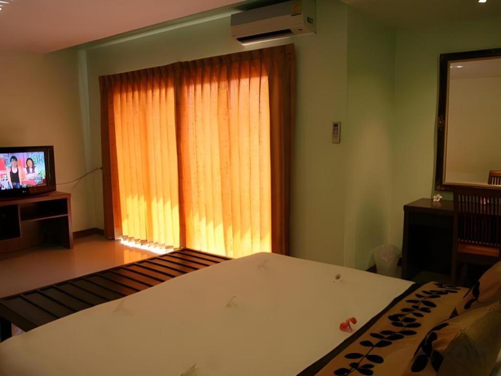 Siam Platinum Pattaya Hotel Ngoại thất bức ảnh
